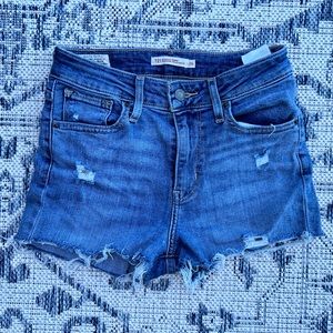 Levis Jean Shorts